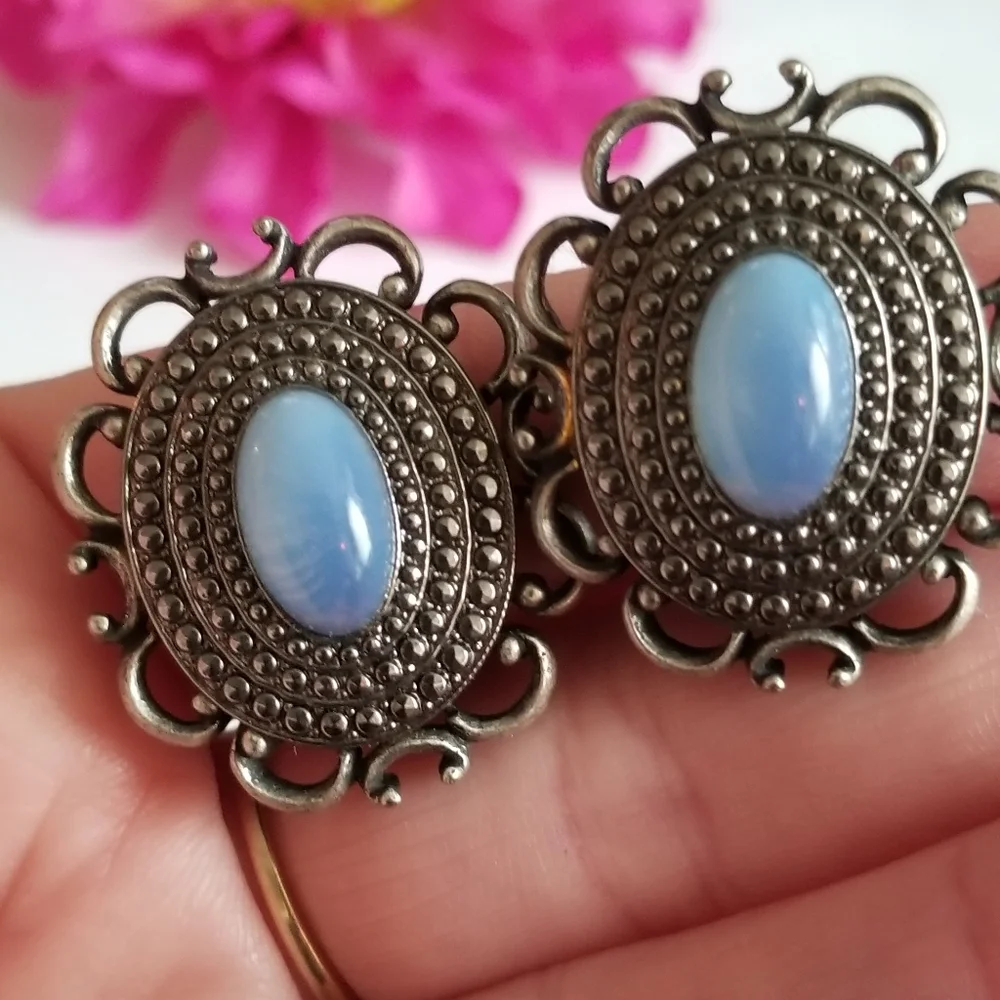 Vintage Kirk's Folly earrings Faux opal silver tone clipon clip back oval
